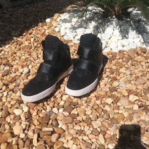 USED High Black Nike’s